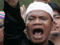 إصابة سبعة من رجال الشرطة في احتجاجات الجمعة بإندونيسيا