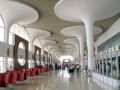 سلطات مطار دكا تعتقل 3 شبان يحملون جوزات سفر مزورة