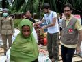 هيئة الإغاثة التركية تواصل مساعداتها لمسلمي أركان بإندونيسيا