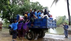 بنجلاديش تطالب ميانمار باستعادة الروهنجيا