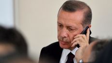 أردوغان وعنان يبحثان سبل إيجاد حل لمأساة الروهنغيا