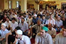 أوكرانيا: مسلمو تتارستان يتبرعون براتب يوم لدعم مسلمي القرم