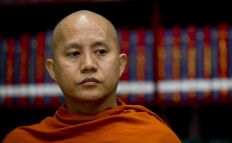 راهب بورما المتطرف "ويراثو" يعارض تولي "سوتشي" الرئاسة في البلاد