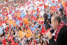 “العدالة والتنمية” يستعيد الغالبية المطلقة في البرلمان التركي