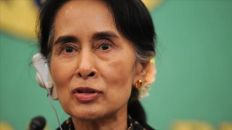 أكسفورد تسحب "وسام الحرية" من زعيمة ميانمار