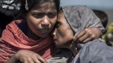 صنداي تلغراف: على زعيمة بورما التحلي بالشجاعة للتصدي لقمع مسلمي الروهينجا
