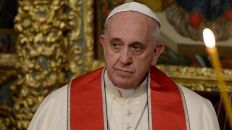 البابا فرانسيس يعرب عن تعاطفه مع مسلمي الروهنغيا