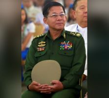 قائد الجيش في ميانمار يدعو النازحين للعودة إلى قراهم ولا يذكر الروهينجا