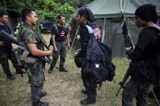 الشرطة التايلاندية تعلن القضاء على مخيمات تهريب البشر جنوب البلاد