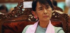 زعيمة ميانمار "سوشي" تقوم بأول زيارة رسمية إلى الصين