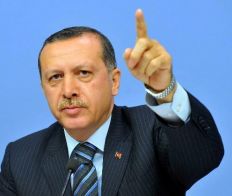 مصر تطرد السفير التركي وأنقرة ترد بالمثل