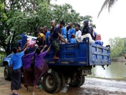 بنجلاديش تطالب ميانمار باستعادة الروهنجيا