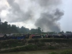 هيومن ووتش : الجيش البورمي يحرق منازل قرب حدود بنغلاديش