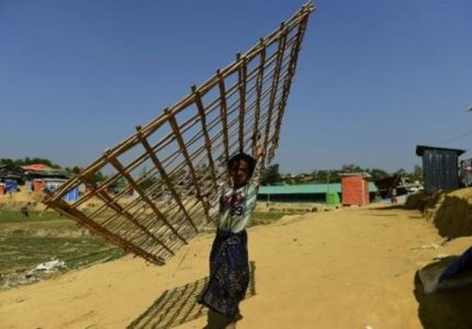 قائد الجيش البورمي ينفي تورط جنوده في اعمال اغتصاب بحق الروهينغا