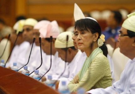 انتقادات لرئيسة حزب «الرابطة الوطنية» في بورما بسبب موقفها من الهجمات ضد الروهينجيا