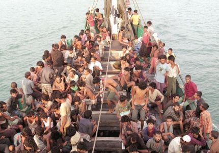مهاجرو شرق آسيا .. أزمة إنسانية من دون حل