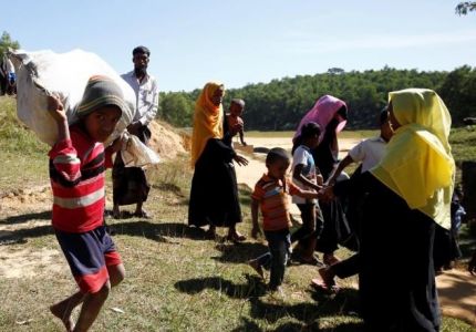 مئات من اللاجئين الروهينجا يغادرون بنجلادش عائدين إلى بلادهم