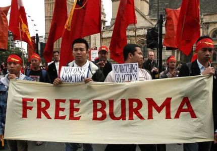 بورما تحذر حركة بوذية متطرفة من تأجيج الكراهية للمسلمين