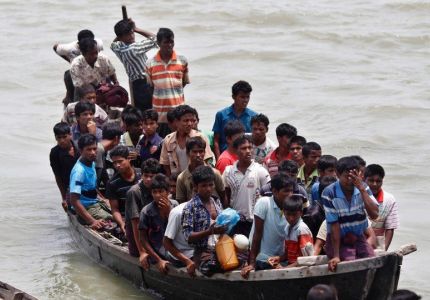 Rohingya asylum seekers stuck on Indonesia's Pulau Liran
