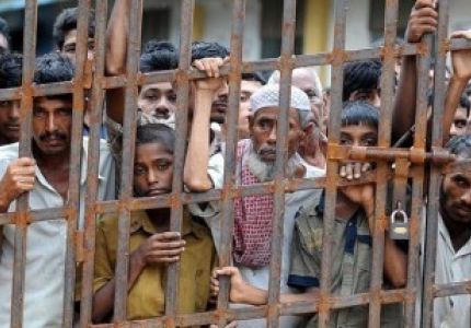 السلطات الإندونيسية تطلق سراح 315 شخصا بورميا