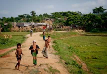 حرس حدود بنجلاديش ترد أكثر من 67 لاجئاً روهنجياً حاولوا عبور الحدود