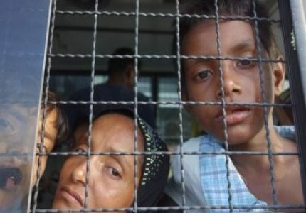 Malaria Strikes Boatpeople Centre North of Phuket, Boys Vanish Over the Wall