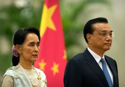 فى أول زيارة خارجية .. وزيرة خارجية بورما سو تشى تزور الصين