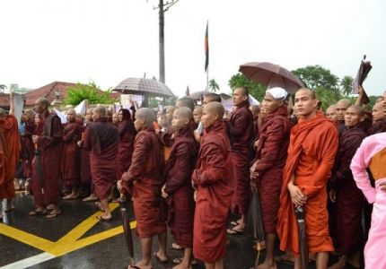 رئيس &quot;أنباء الروهنجيا&quot;: &quot;رهبان بورما&quot; يحملون عداءً كبيرًا ضد مسلميها