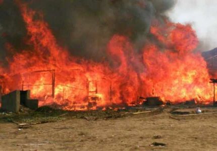 حريق يدمر 50 خيمة للنازحين الروهنجيين في ميانمار