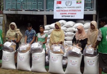 الإغاثة التركية تقدم مساعدات غذائية لـ3 آلاف مسلم داخل أراكان